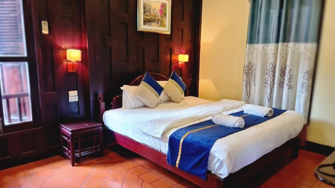 Villa Le Tam Tam Boutique Hotel Luang Prabang Exterior photo